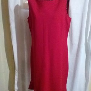 Red dress no sleeves